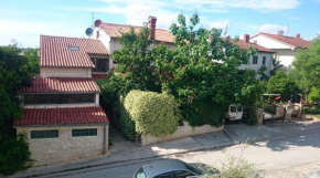 Apartments Mare